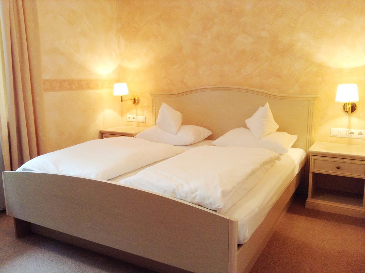 Hotel Gruenes Tuerl Bad Schallerbach Cameră foto