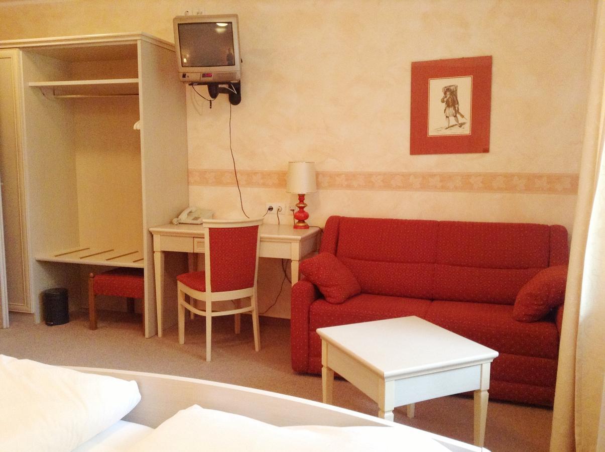 Hotel Gruenes Tuerl Bad Schallerbach Cameră foto